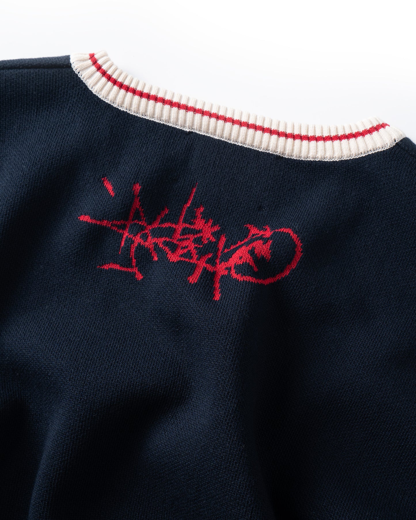 ATYS® "MOUNTAIN DREAM" V-NECK KNIT COTTON T-SHIRT