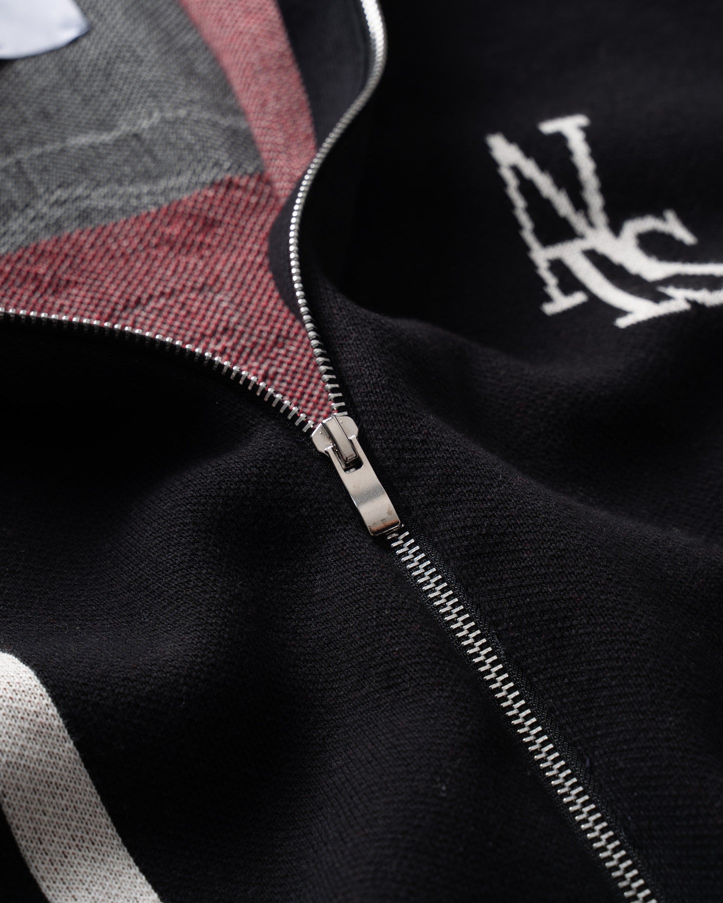 ATYS® ROYAL EMBLEM ZIPPED JACKET