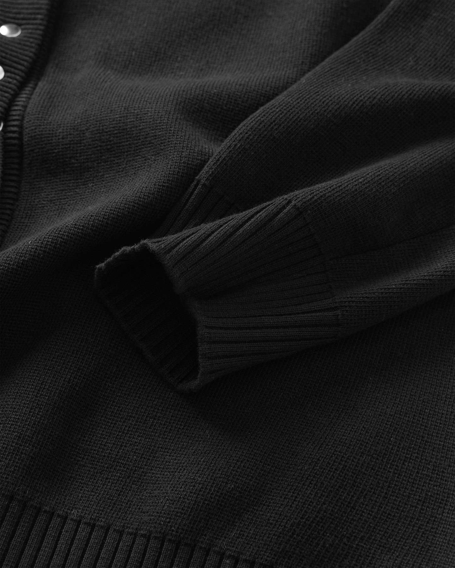 ATYS® TRICOLOR SNAP BUTTON CARDIGAN